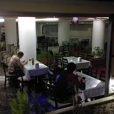 Club Anra Szálloda 2*